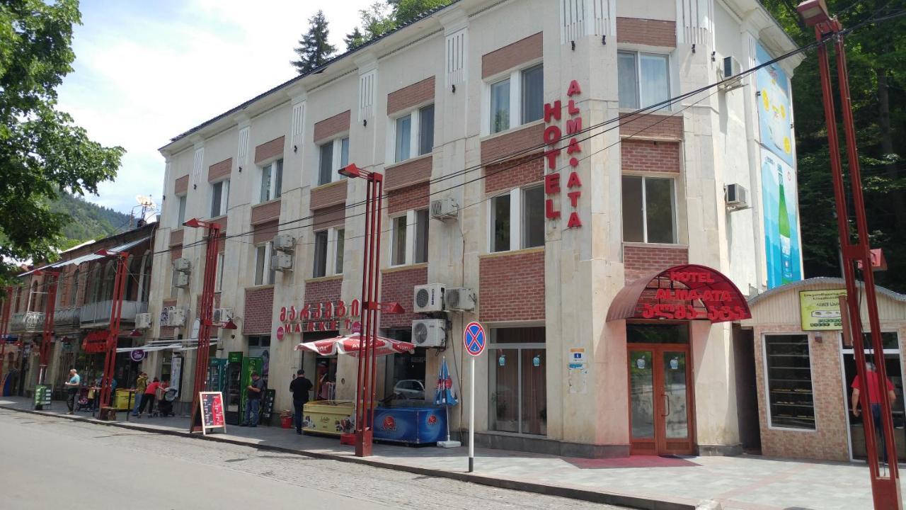 Alma-Ata Hotel Borjomi Εξωτερικό φωτογραφία