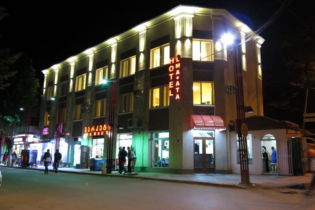 Alma-Ata Hotel Borjomi Εξωτερικό φωτογραφία