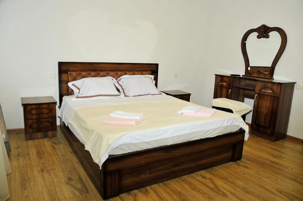 Alma-Ata Hotel Borjomi Δωμάτιο φωτογραφία