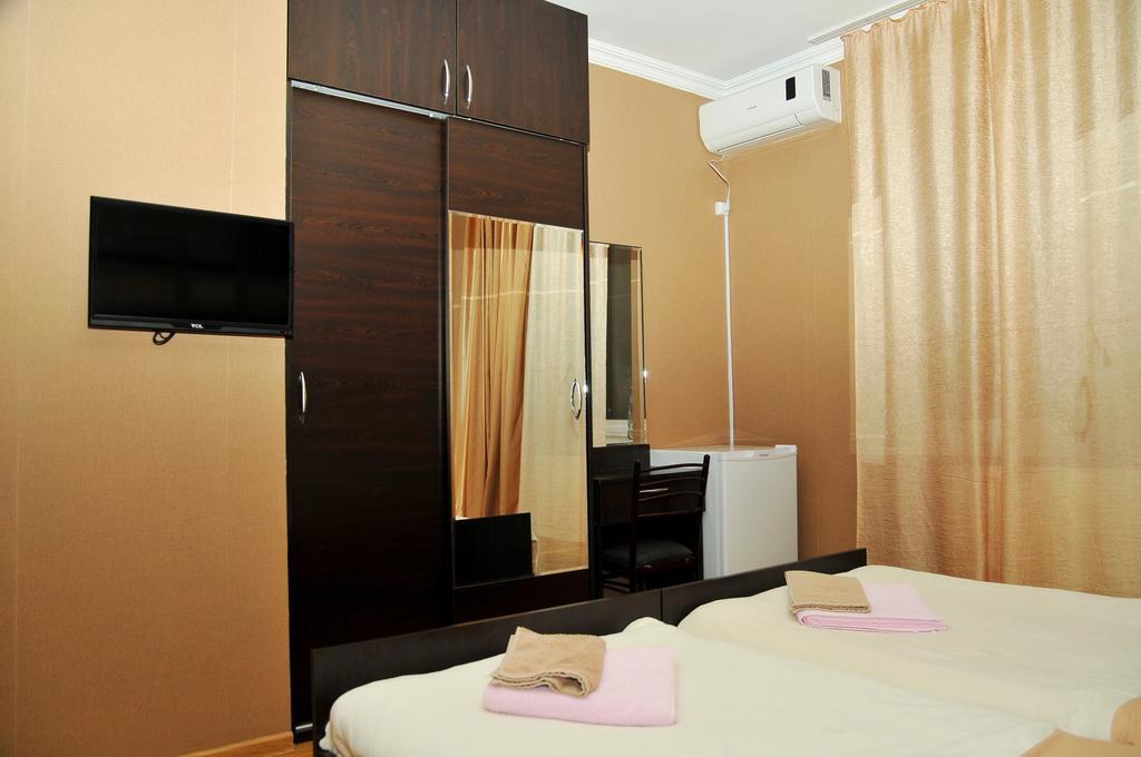 Alma-Ata Hotel Borjomi Δωμάτιο φωτογραφία