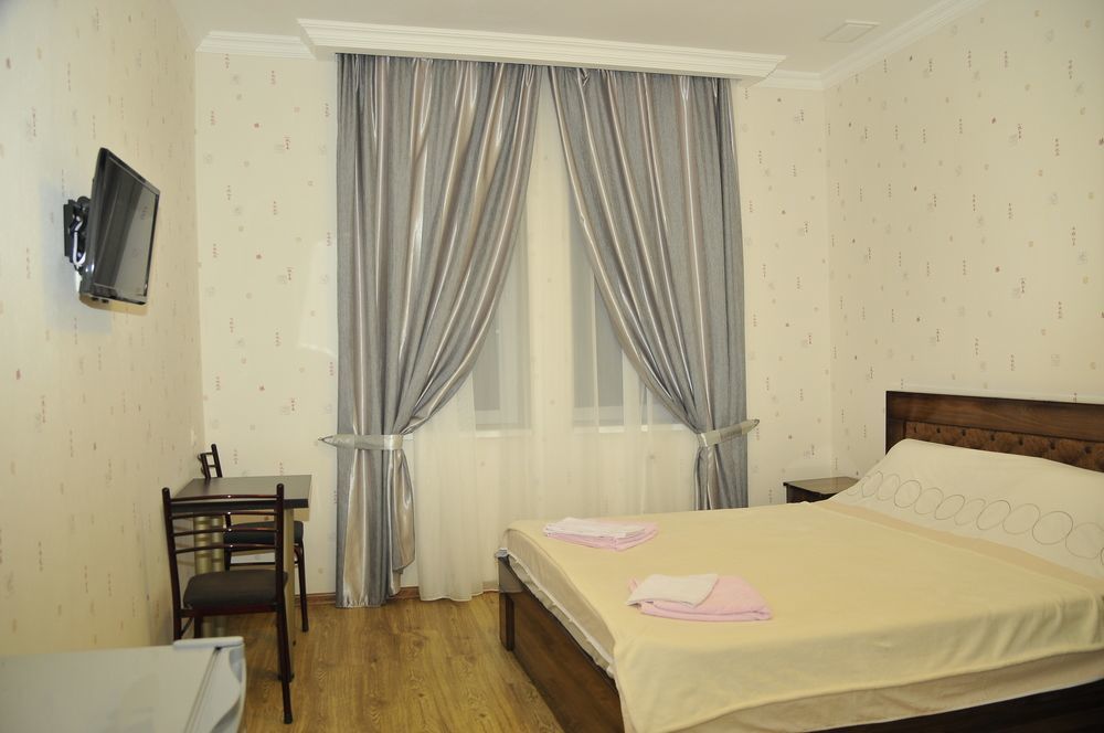 Alma-Ata Hotel Borjomi Εξωτερικό φωτογραφία