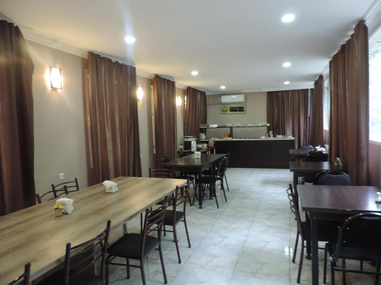 Alma-Ata Hotel Borjomi Εξωτερικό φωτογραφία