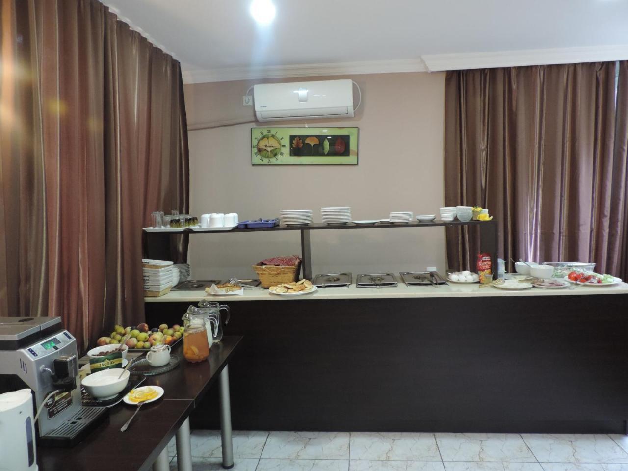 Alma-Ata Hotel Borjomi Εξωτερικό φωτογραφία